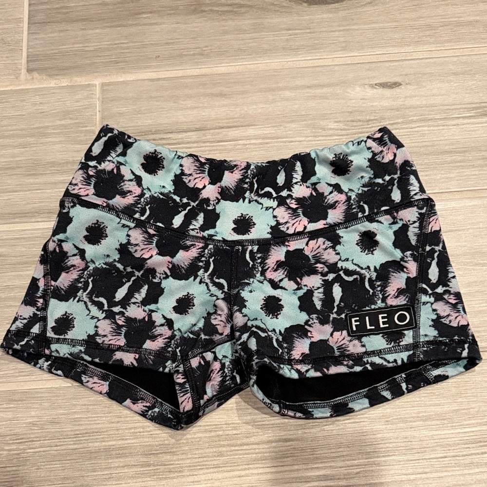 Fleo Women's Athletic Shorts - Black and Pink Floral
